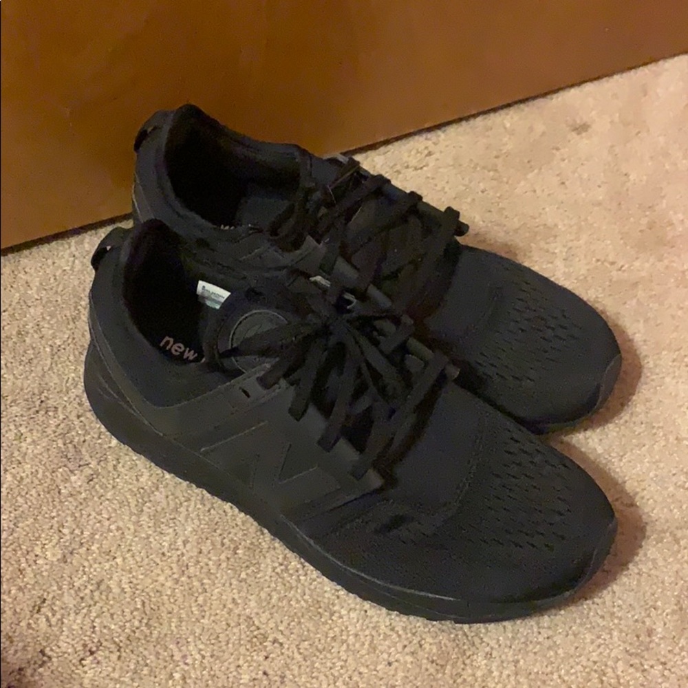 New balance shoes
